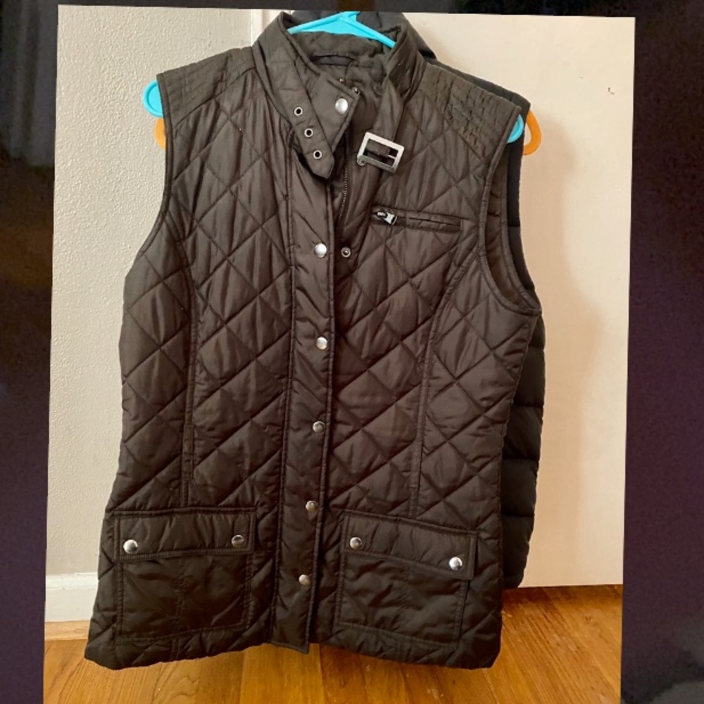 Taupe Green Banana Republic Vest. EUC!